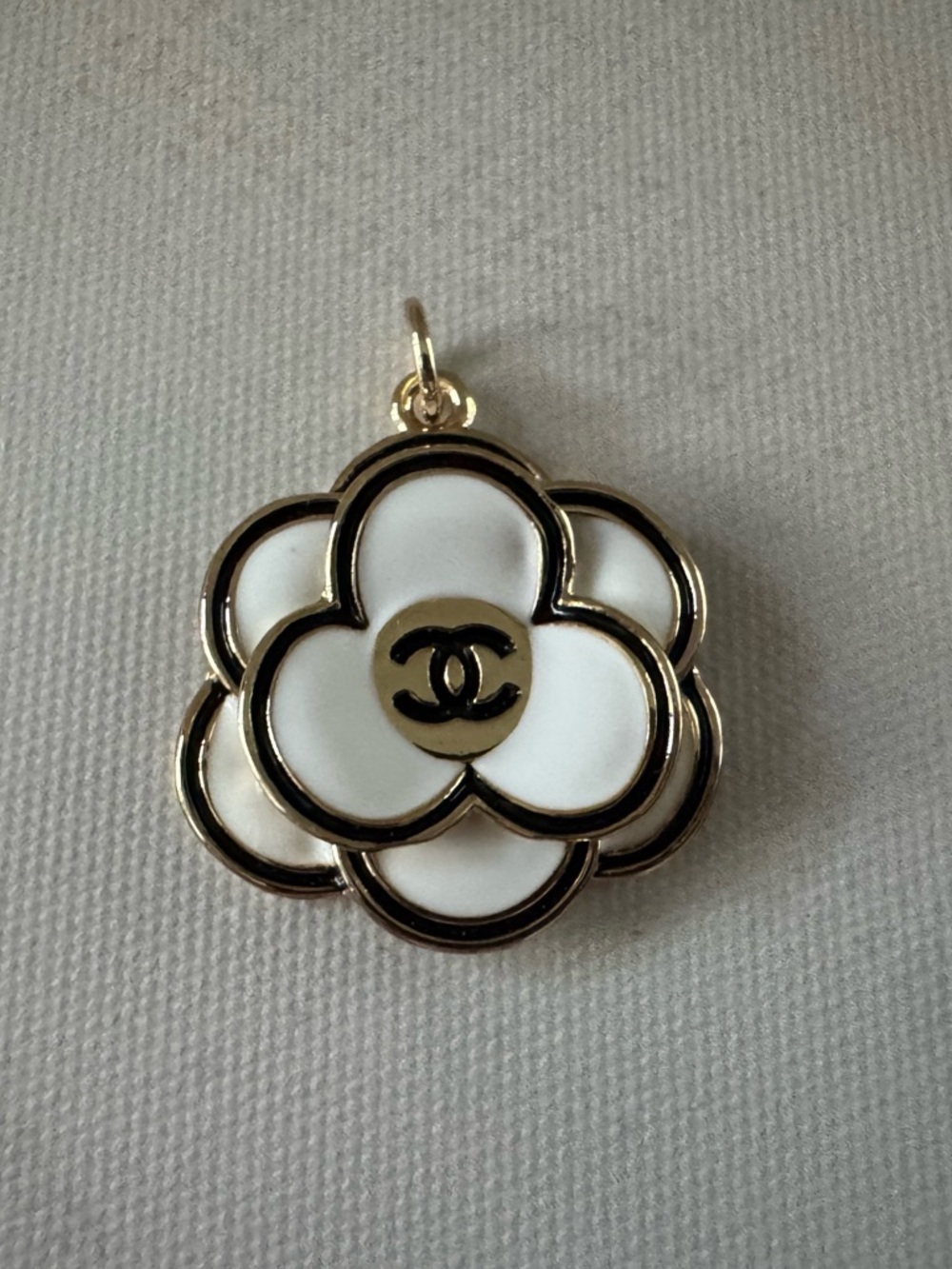 CHANEL White Camellia Enamel Pendant with Gold Trim, Interlocked 2 C’s, 3D charm